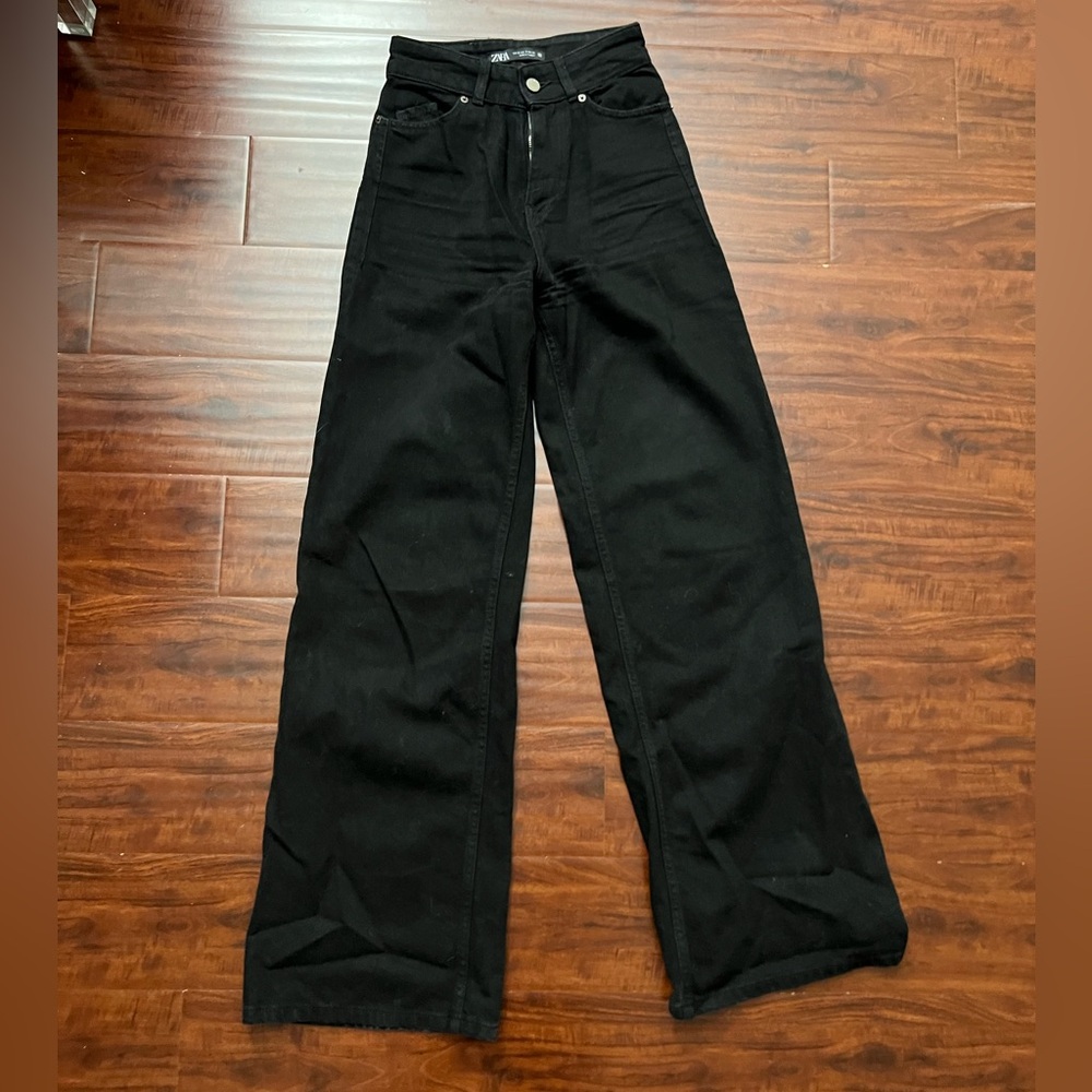 Zara high wasted extra flared jeans